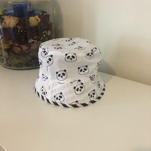 🎁Panda Bucket Hat